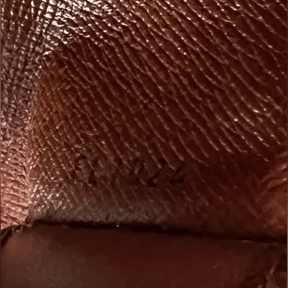 MONOGRAM KEY HOLDER - Picture 7 of 7